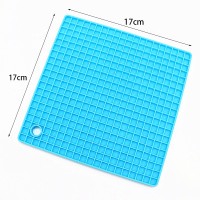 Food grade heat resistant silicone trivet pot mat