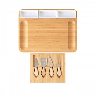 Picnic, gift, kitchen must-have | comes with three ceramic mugs, green bamboo cheese board